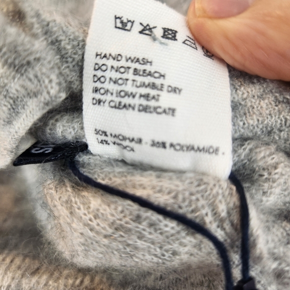Jacquemus Le Cardigan Alzou in Light Grey size M(38) BNWT - Picture 9 of 14